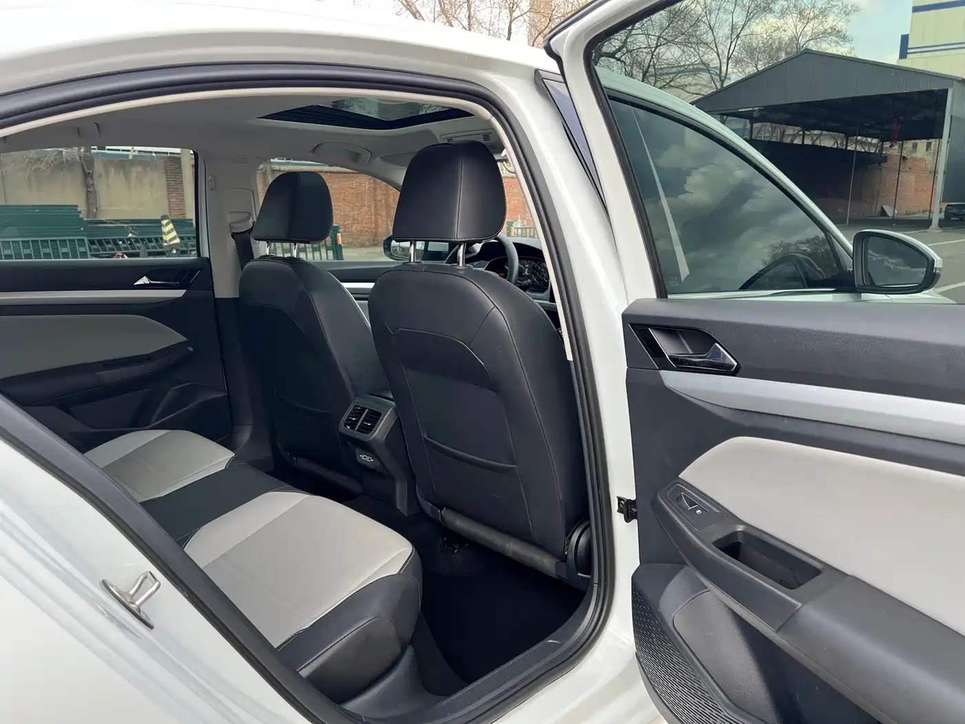 Volkswagen Bora 2023 200TSI DSG Smart Edition фото 12
