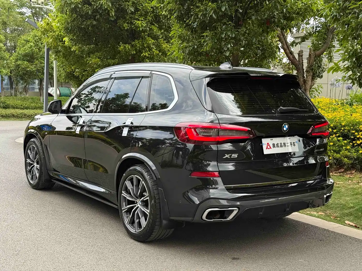 BMW X5 (Import) 2021 xDrive40i M Sport Package фото 4