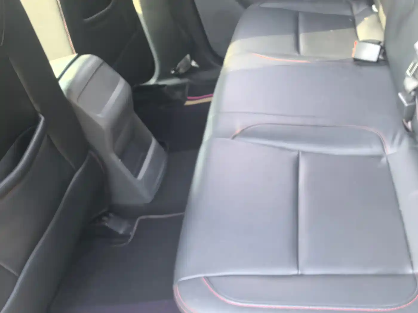 Maxus Maxus T60 2019 2019 2.0T Gasoline Automatic 2WD High-Chassis Comfort Long-Cabin China VI