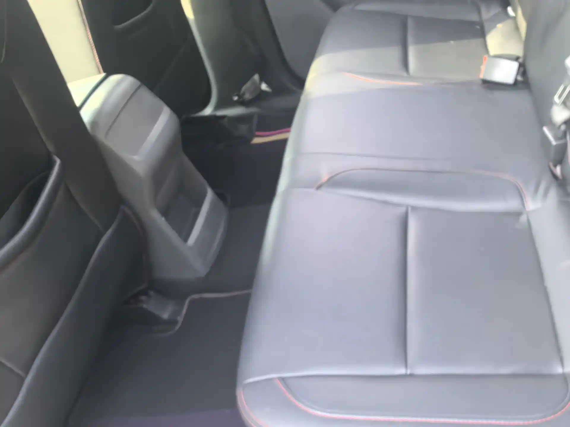 Фото 7 - Maxus Maxus T60