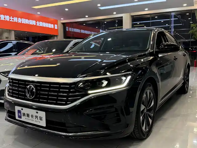 Volkswagen Passat 2023 280TSI Business Edition