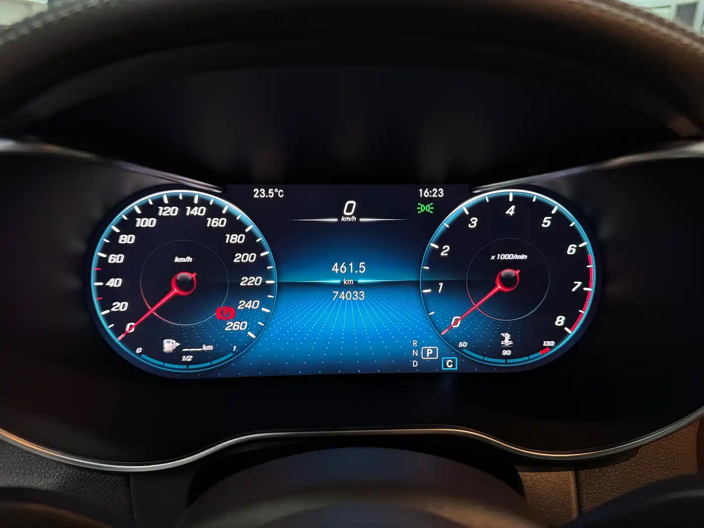 Mercedes-Benz GLC 2020 Facelift GLC 300 L 4MATIC Dynamic фото 8