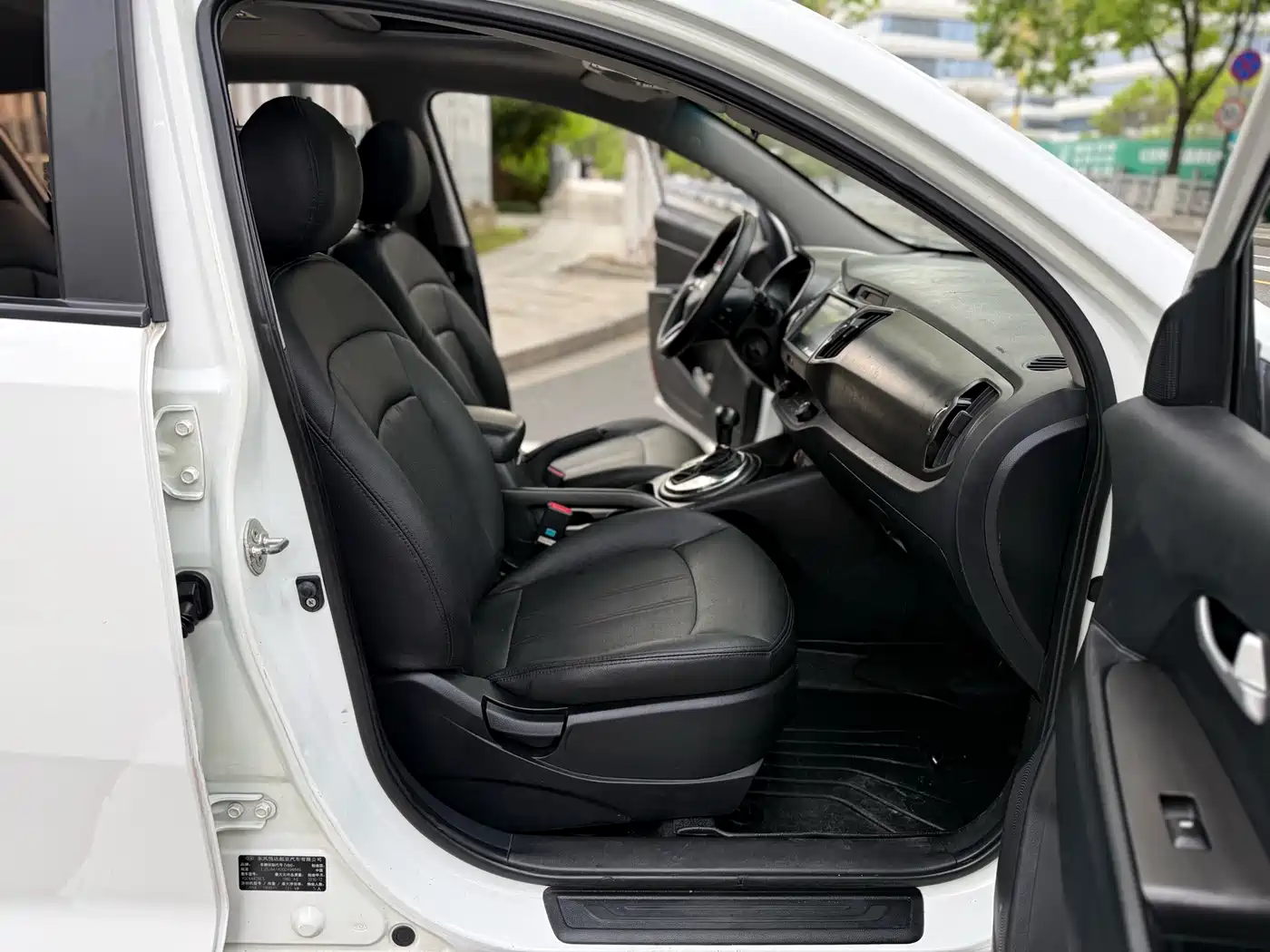 Kia Sportage 2016 2.0L Automatic 2WD GL фото 11