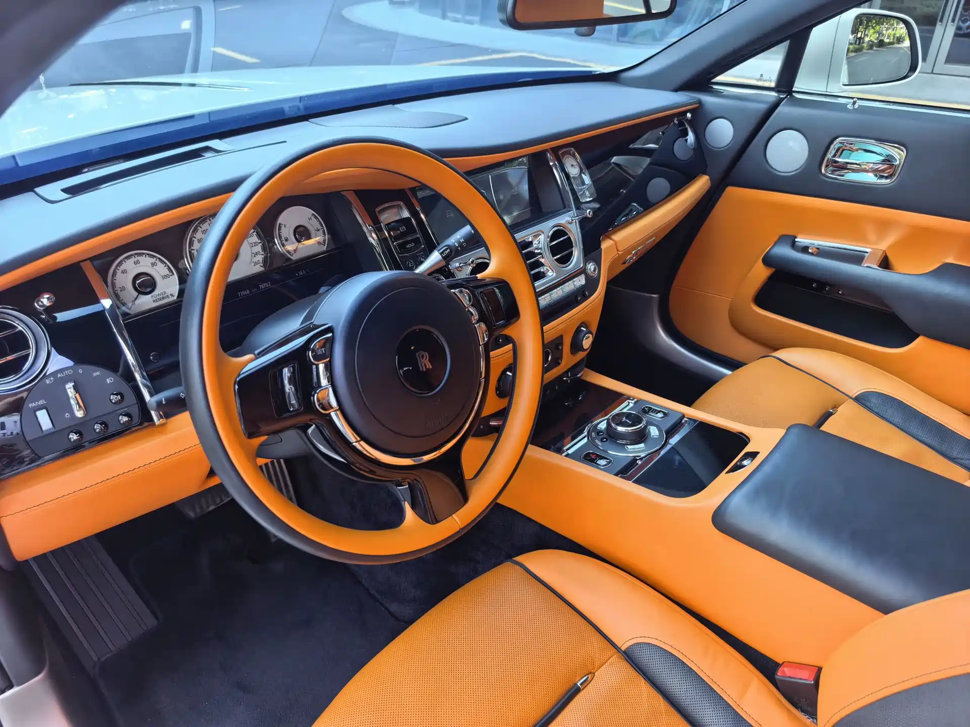 صورة 4 - Rolls-Royce Wraith