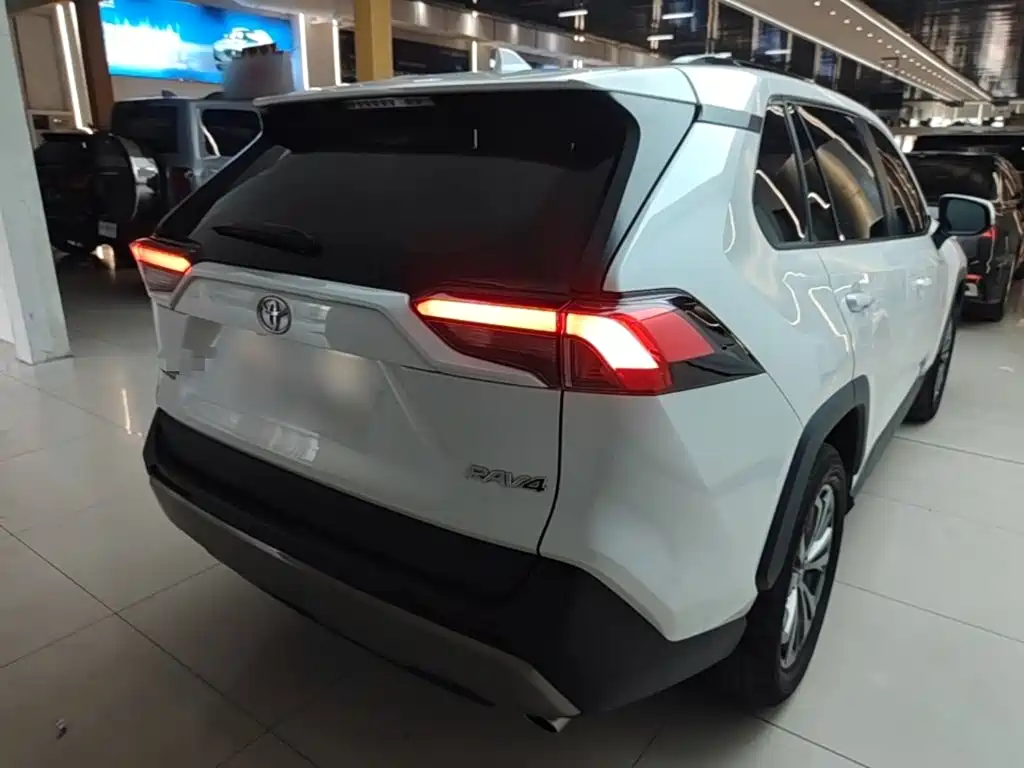 Toyota RAV4 2023 2023 2.0L CVT FWD Style Plus Edition