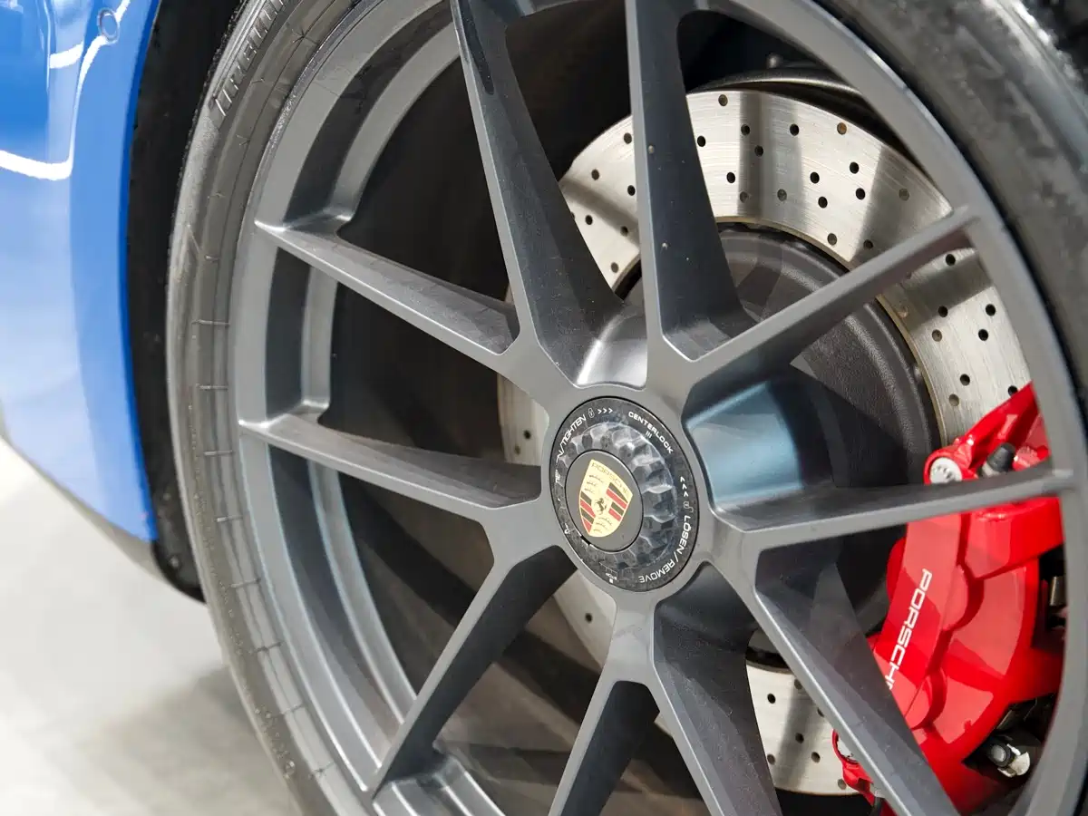 Porsche 911 2026 Carrera GTS 3.6T фото 30