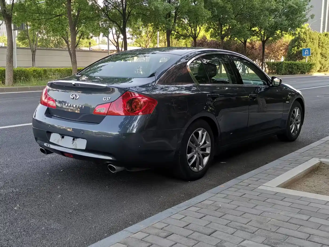 Infiniti G Series 2010 G37 Sedan фото 14