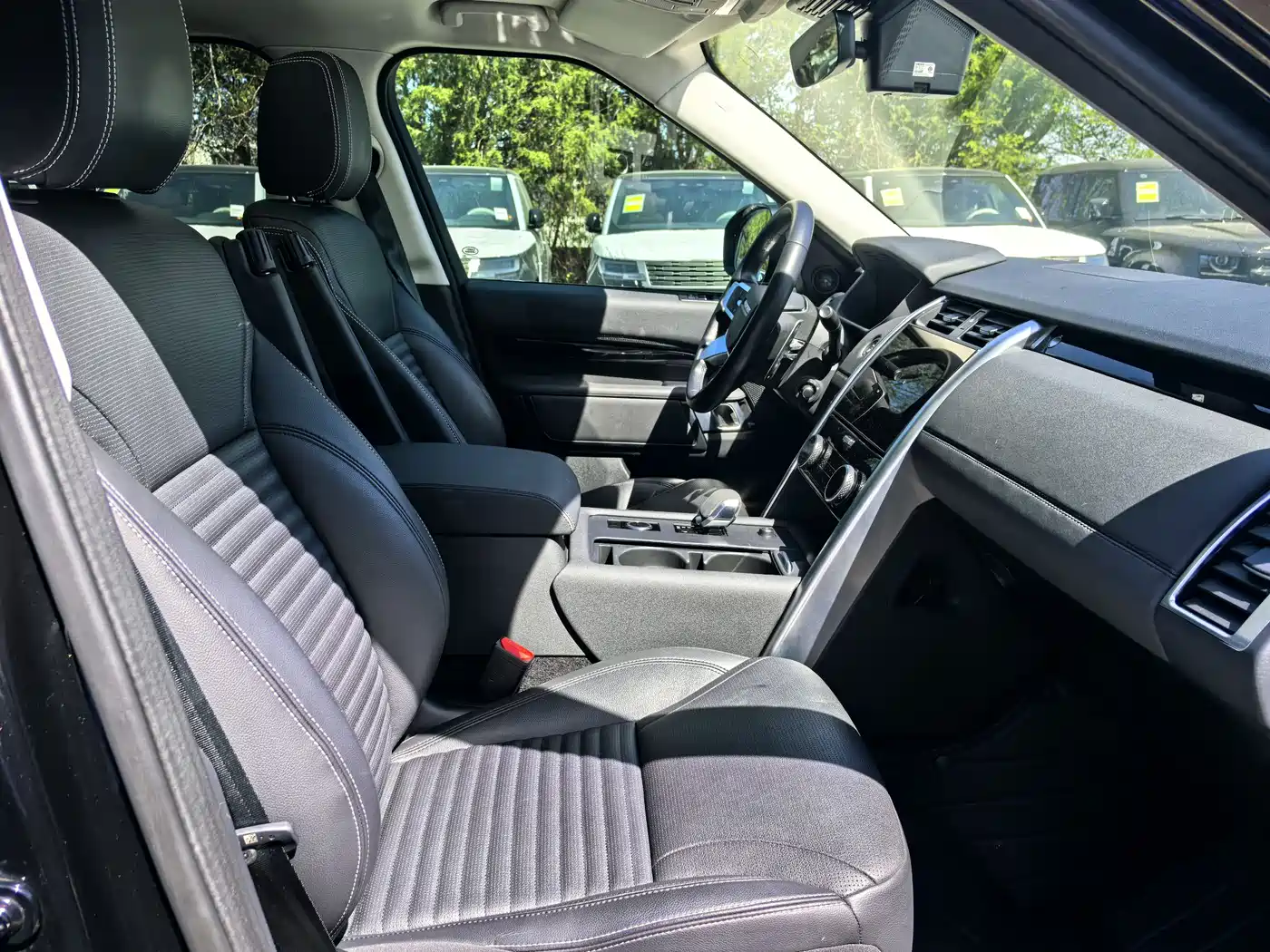 Land Rover Discovery 2024 Model 360PS S фото 7