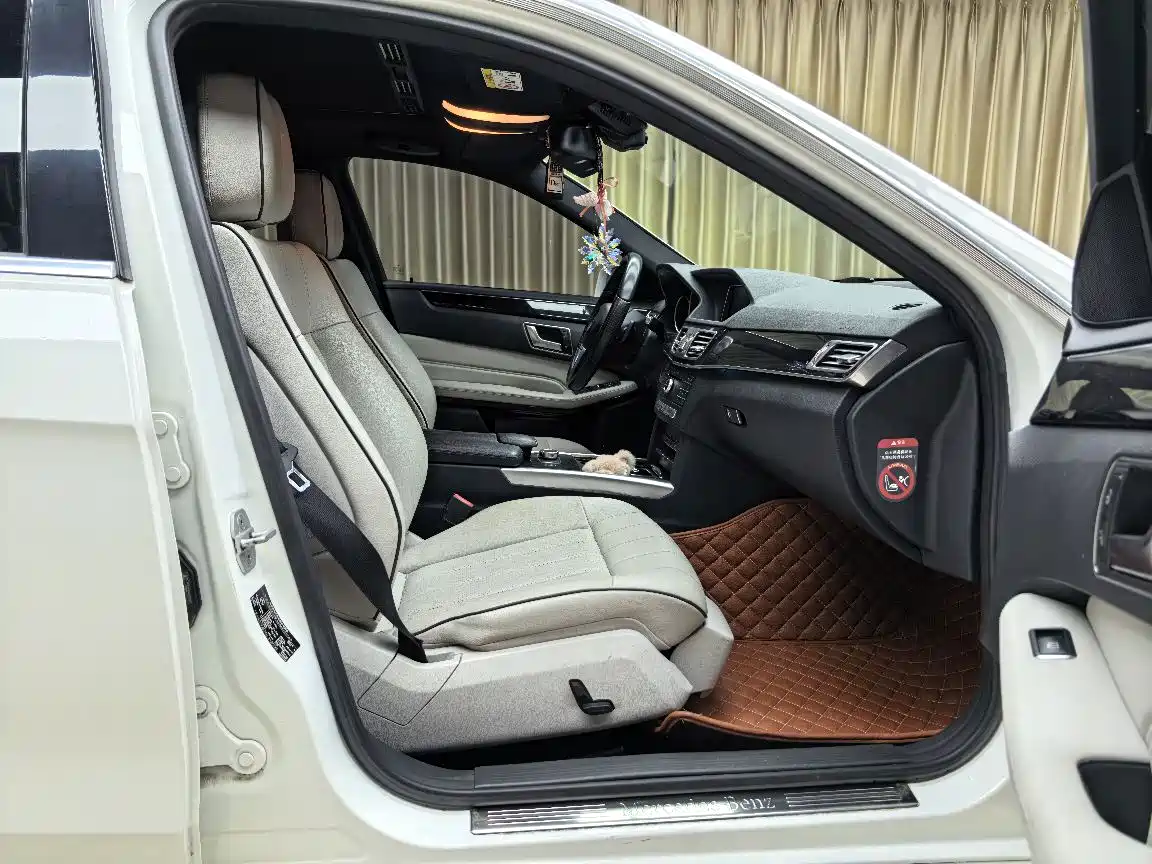 Mercedes-Benz E-Class 2015 E 180 L фото 6