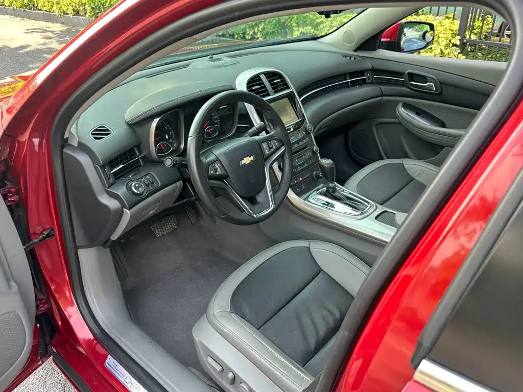 Chevrolet Malibu 2013 2013 2.4L Automatic Luxury Edition
