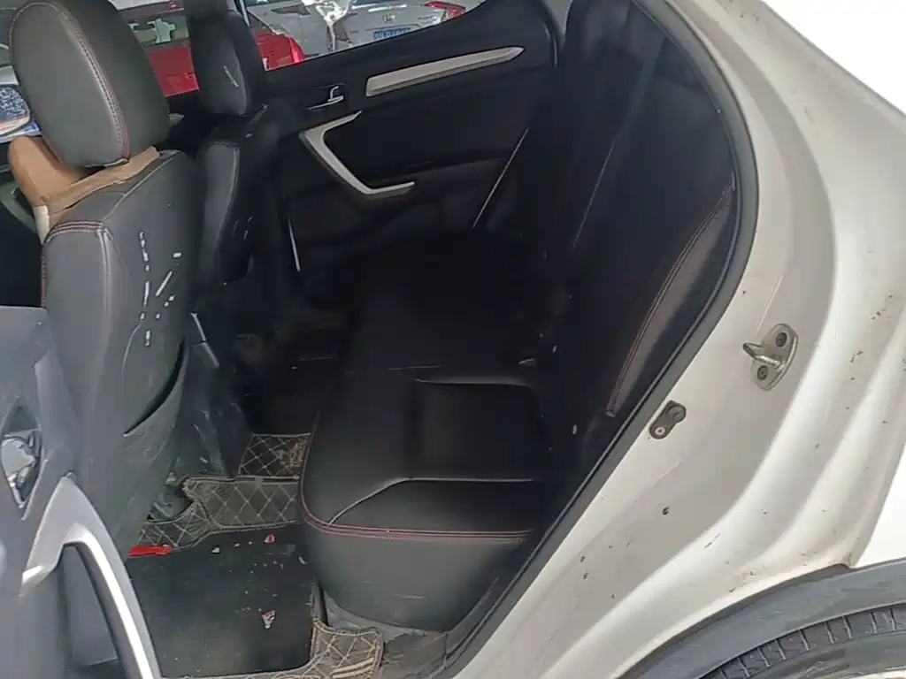 JAC Motors Refine S3 2016 2016 1.5L Manual Luxury Smart