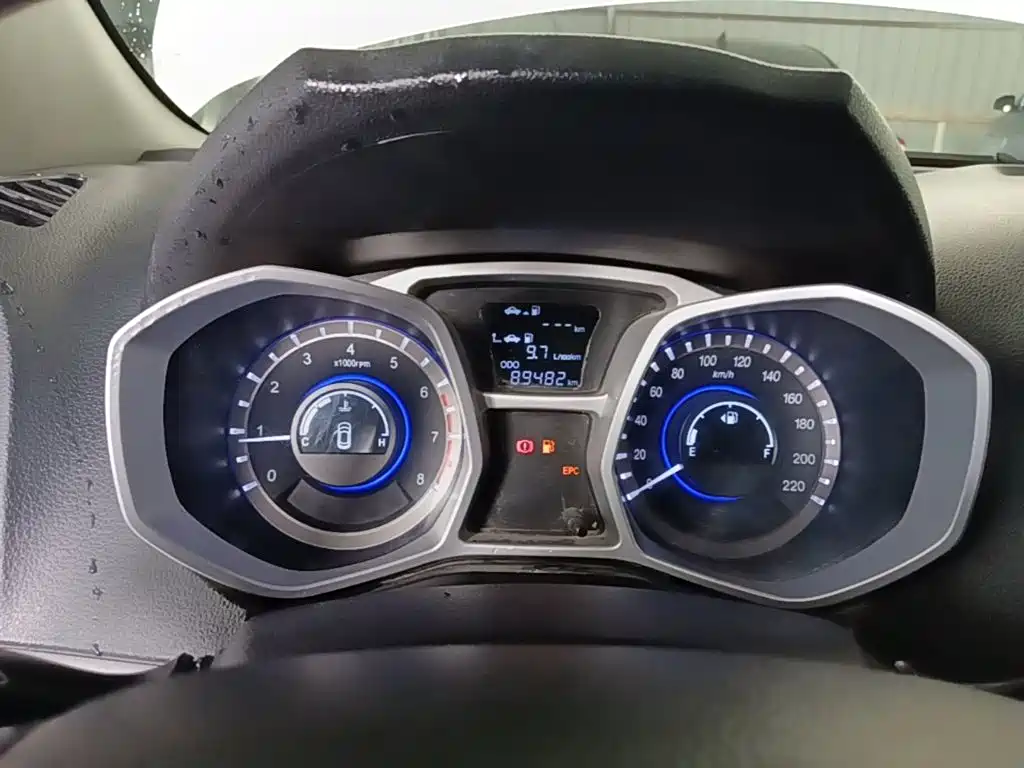 JAC Motors Refine S3 2016 2016 1.5L Manual Luxury Smart