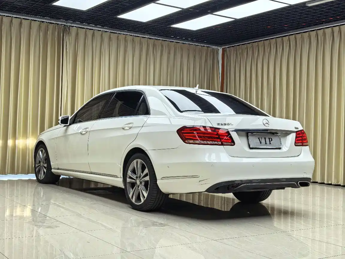 Mercedes-Benz E-Class 2015 E 180 L фото 21
