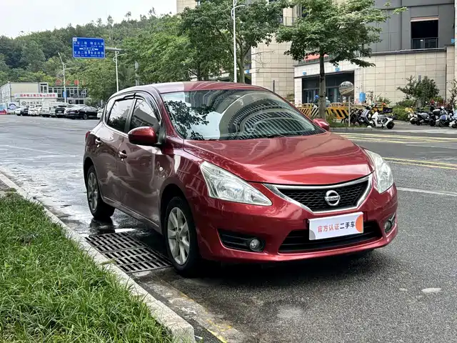 Nissan Tiida 2013 1.6L CVT Cool Edition — фото 3