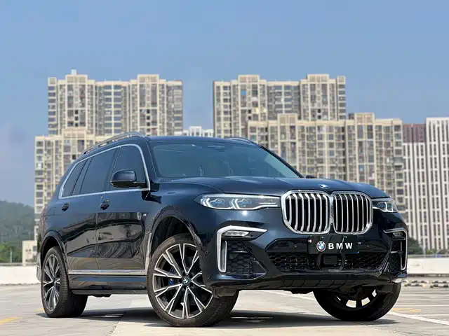 BMW X7 2021 xDrive40i Executive M Sport Package — фото 3
