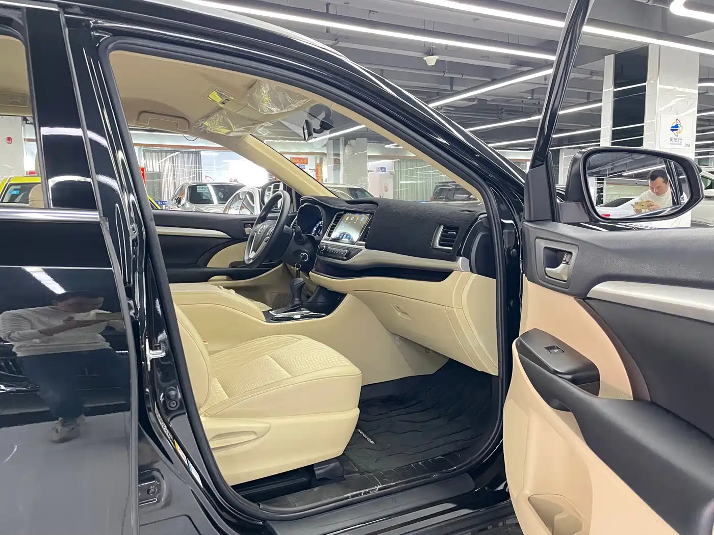 Toyota Highlander 2018 2.0T 4WD Elite 7-seater China VI фото 8