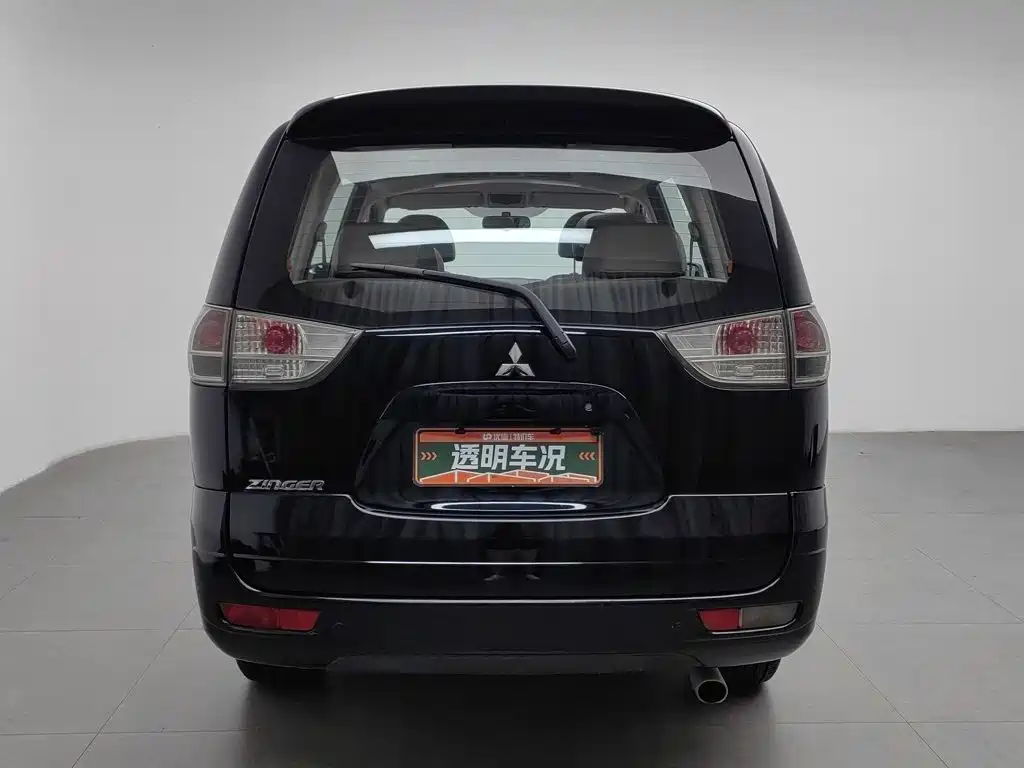 Mitsubishi Zinger 2014 2011 2.0L Automatic Luxury