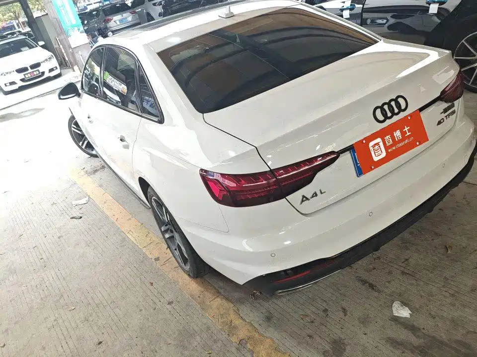 Audi A4L 2022 40 TFSI Luxury Dynamic фото 14