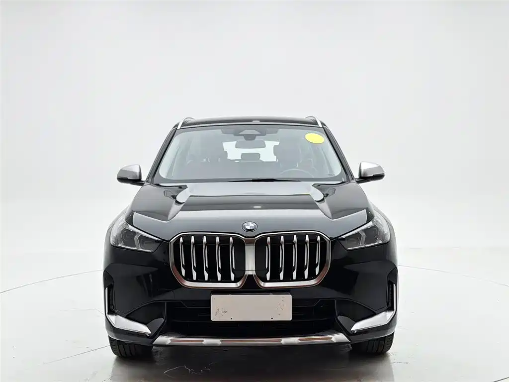 BMW X1 2023 sDrive20Li X Design Package фото 2