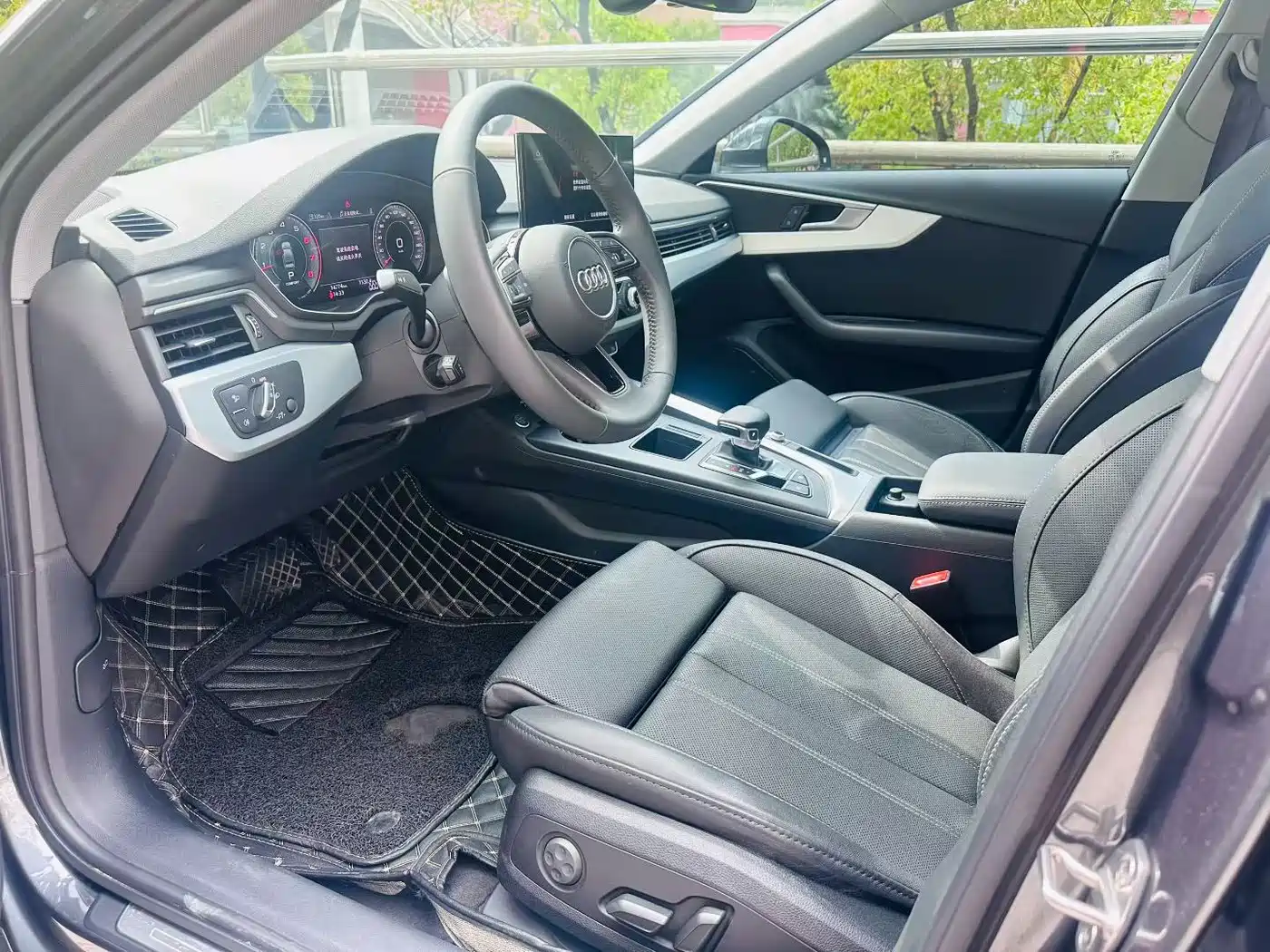 AUDI A4L