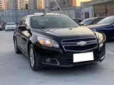 Photo 3 - Chevrolet Malibu