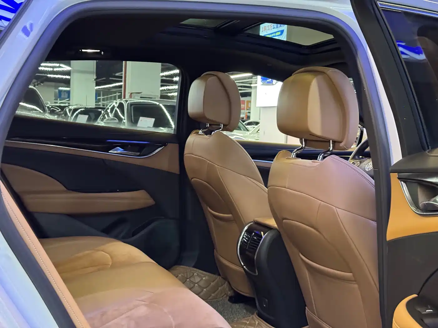 Buick LaCrosse 2018 Model 20T Luxury Edition фото 17