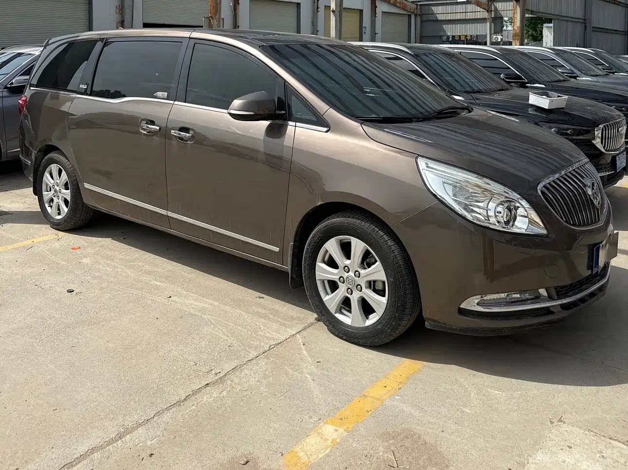 Buick GL8 2014 3.0L GT Luxury Business Elegance фото 3