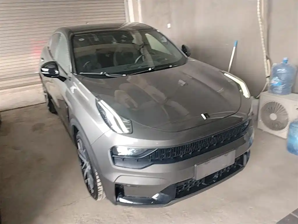 Lynk & Co 05 2020 2.0TD 4WD Halo Edition фото 4