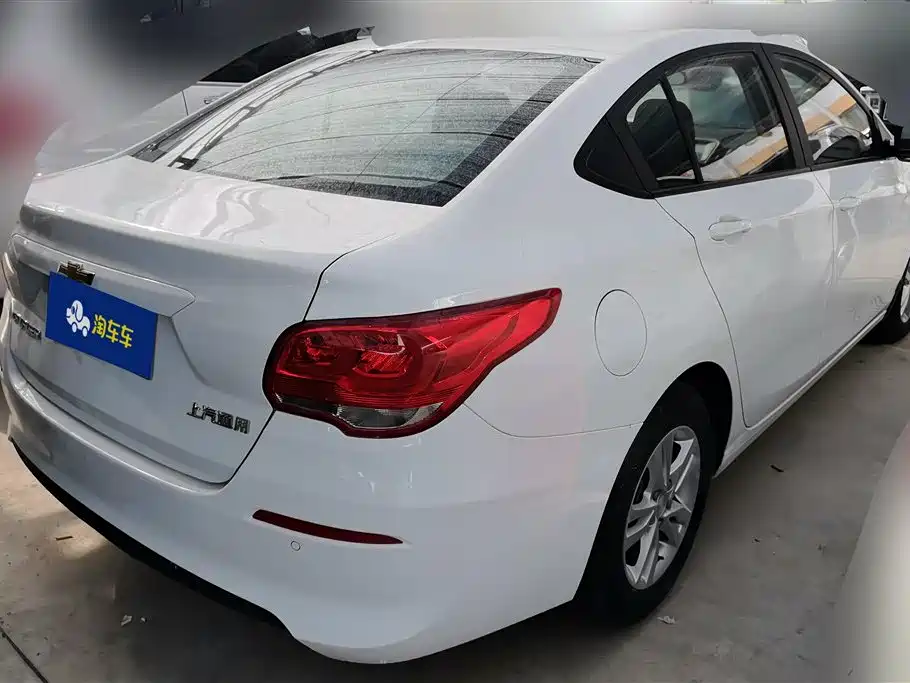 Chevrolet Cavalier 2019 320 Automatic Joy Edition фото 3