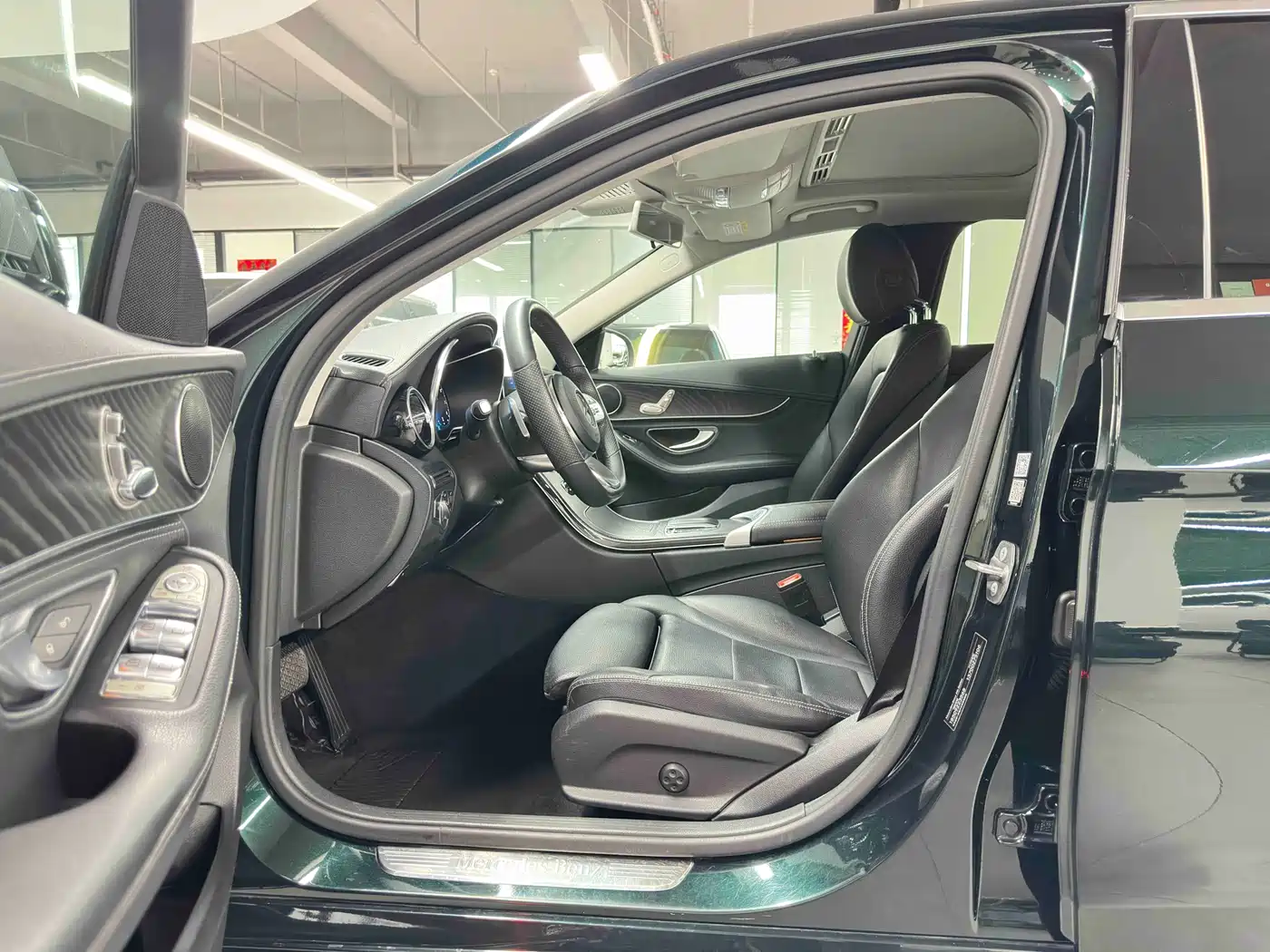 Mercedes-Benz C-Class 2020 C 200 L Fashion Sport фото 9