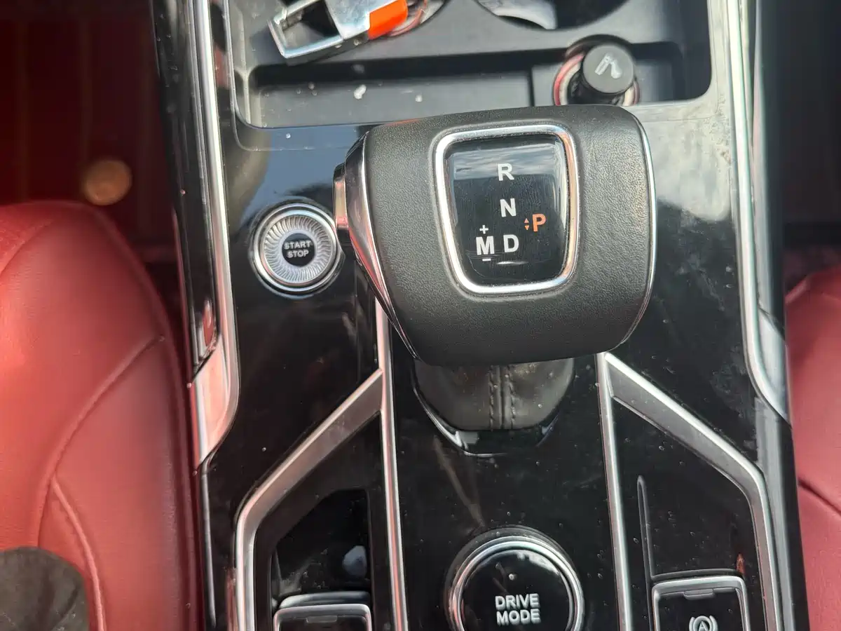 Hongqi HS5 2022 2.0T Smart Connect Premium Edition фото 11