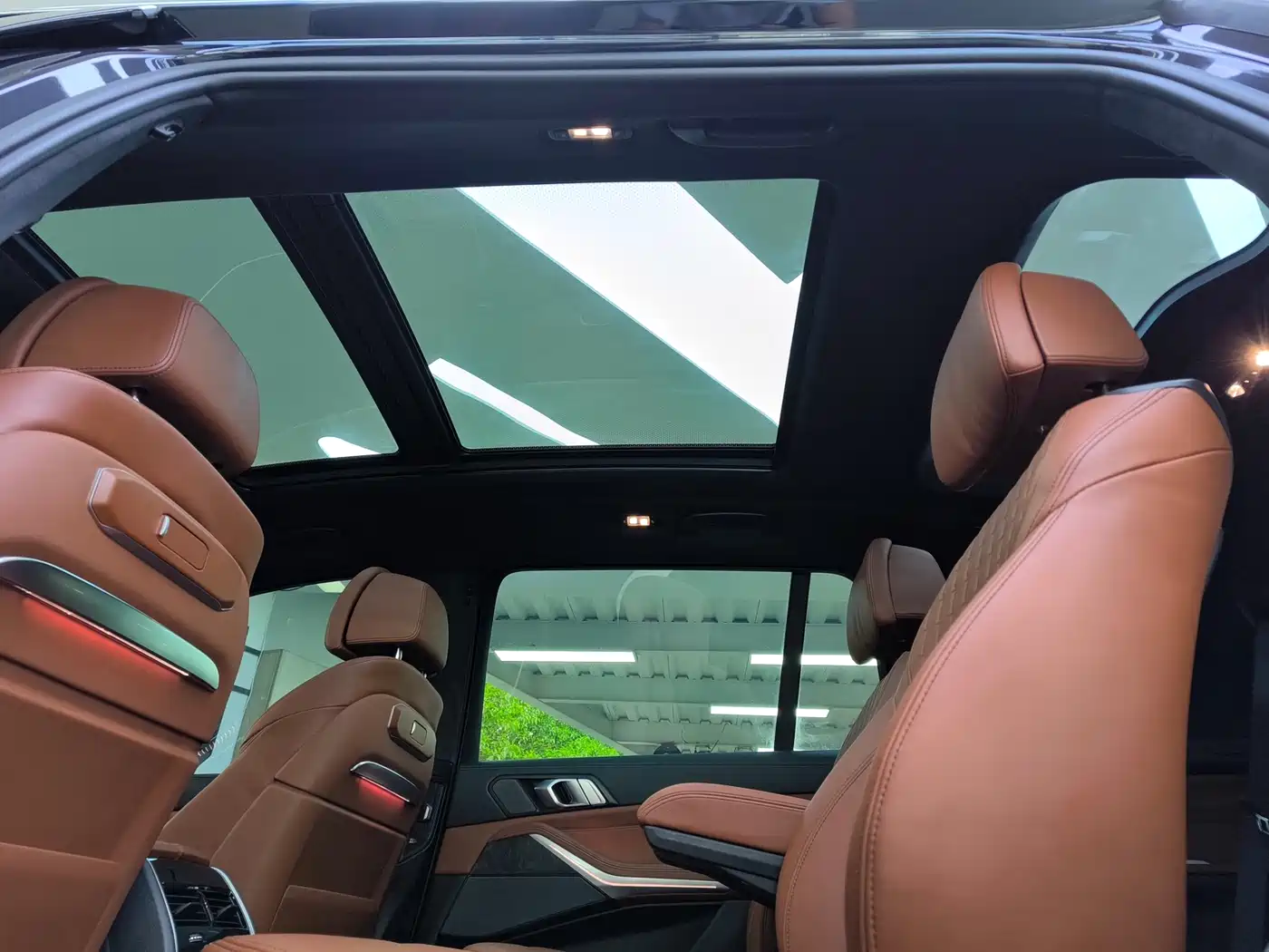 BMW X7 2023 xDrive40i Exclusive M Sport Package фото 27