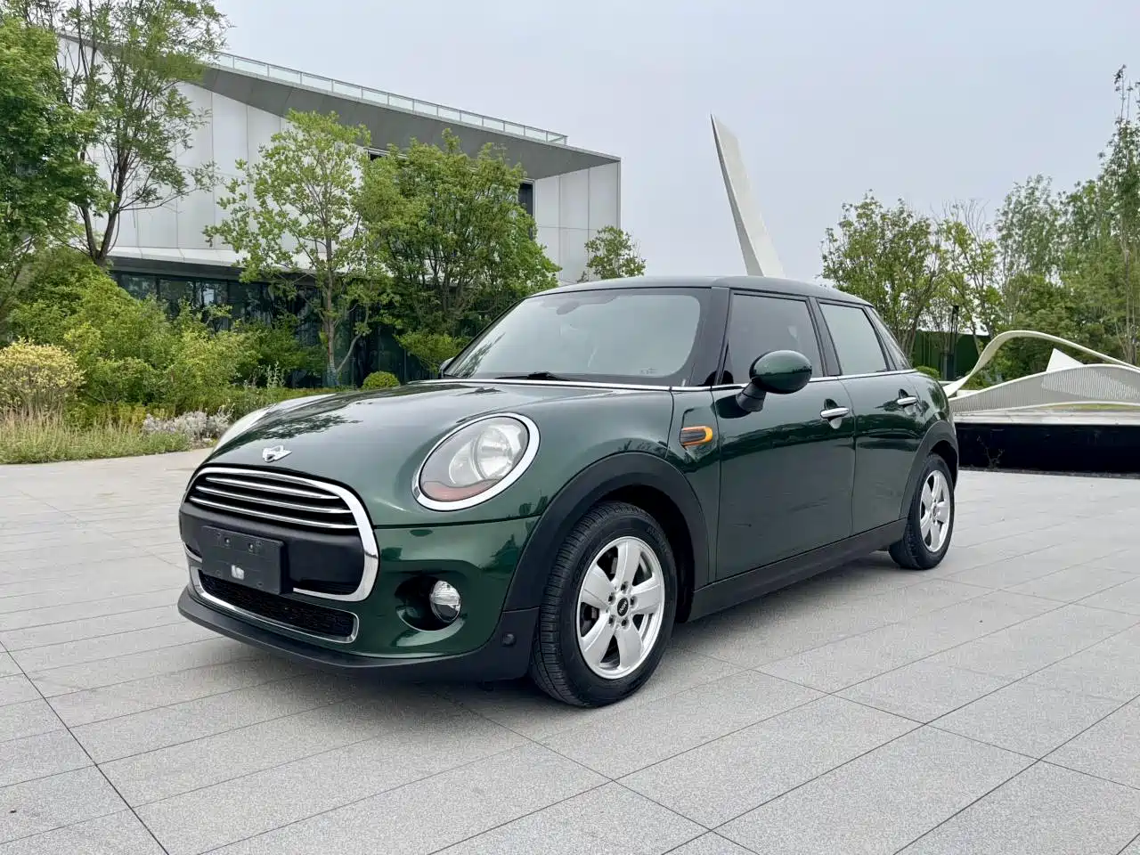 Фото 1 - MINI MINI