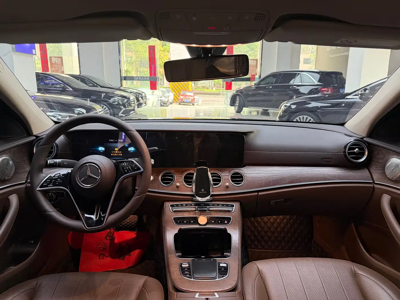 Mercedes-Benz E-Class 2021 E 300 L Fashion фото 6