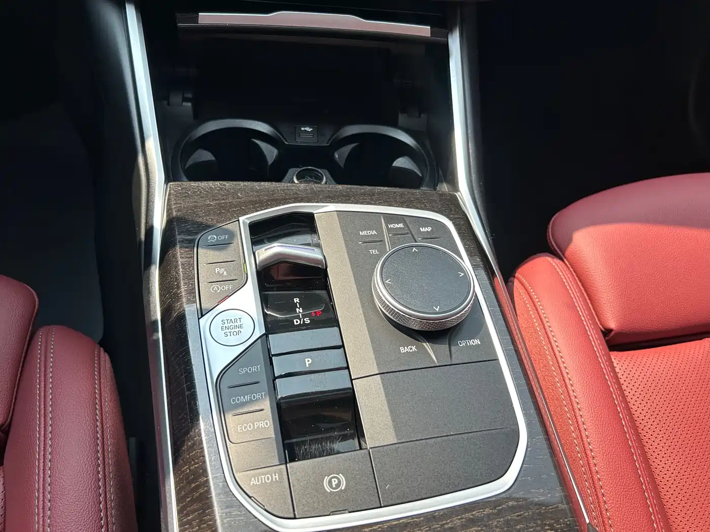 BMW 3 Series 2024 325Li M Sport Package фото 31