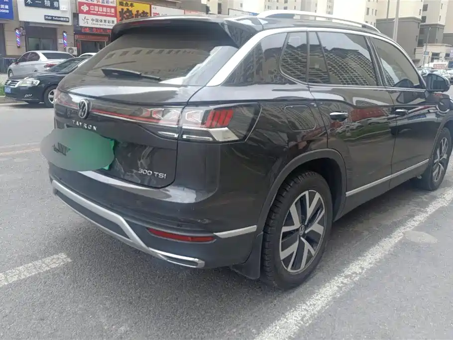 Volkswagen Tayron 2024 300TSI 2WD Luxury Plus Advanced фото 3