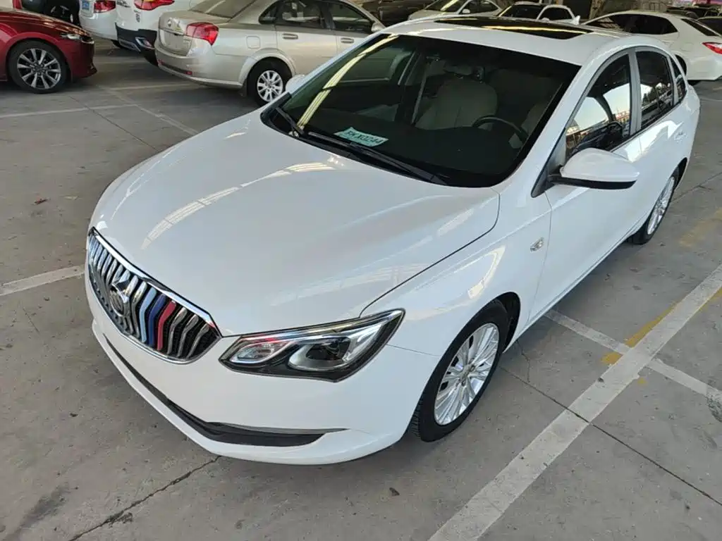 Фото 2 - Buick Excelle