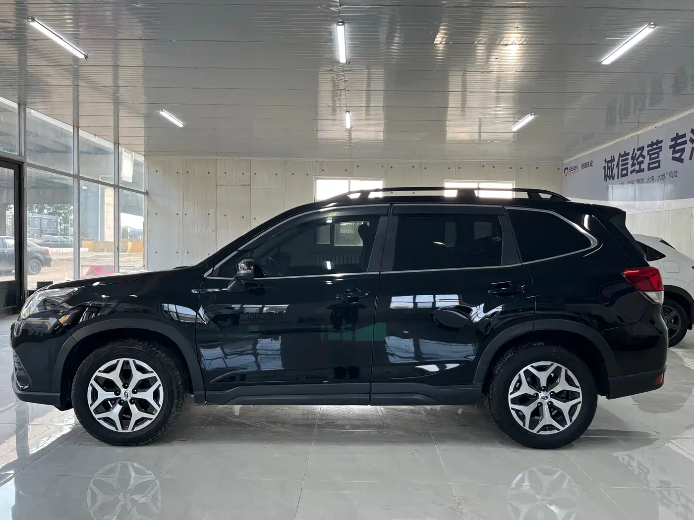 Subaru Forester 2022 2.0i AWD Luxury Edition with EyeSight фото 4