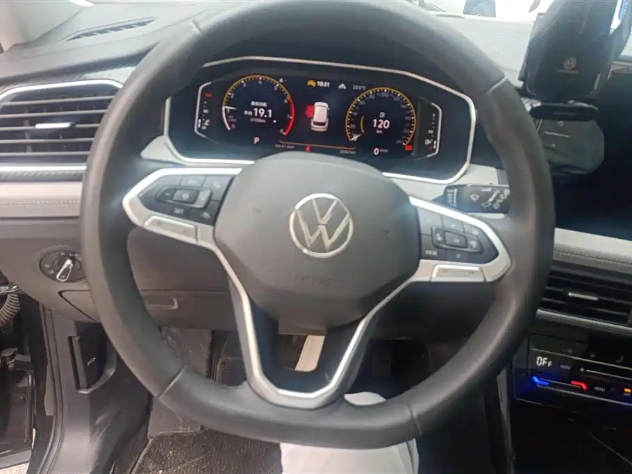 Volkswagen Tayron 2024 300TSI 2WD Luxury Plus Advanced фото 15