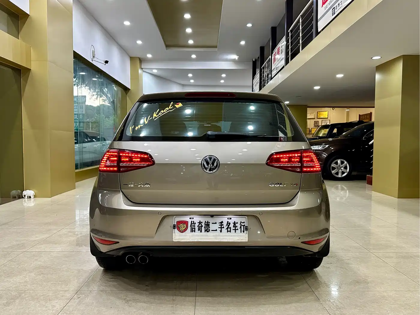 Volkswagen Golf 2016 230TSI Automatic Luxury фото 5