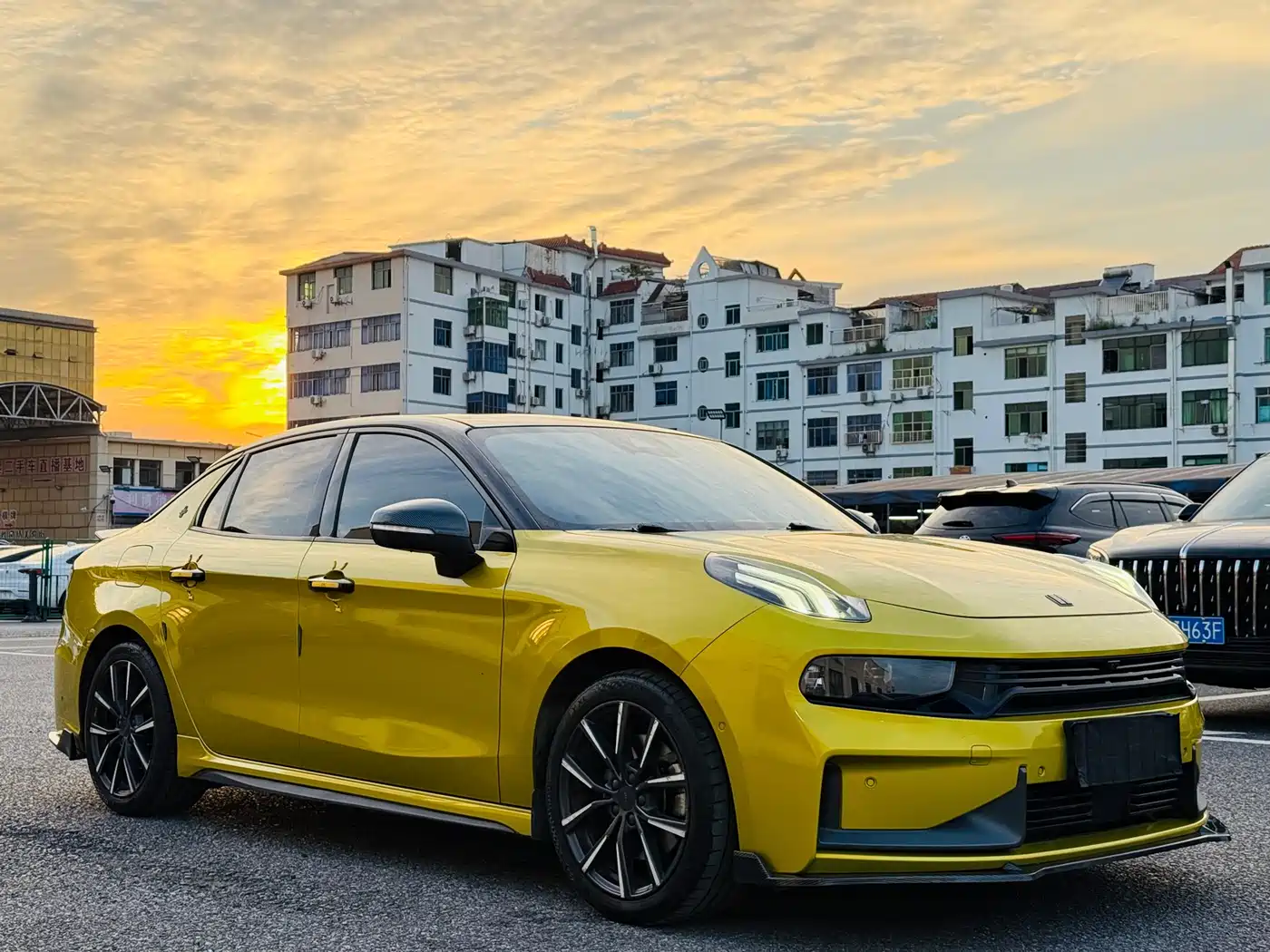 Lynk & Co 03 2021 03+ 2.0TD Auto Wind Rider Edition фото 4