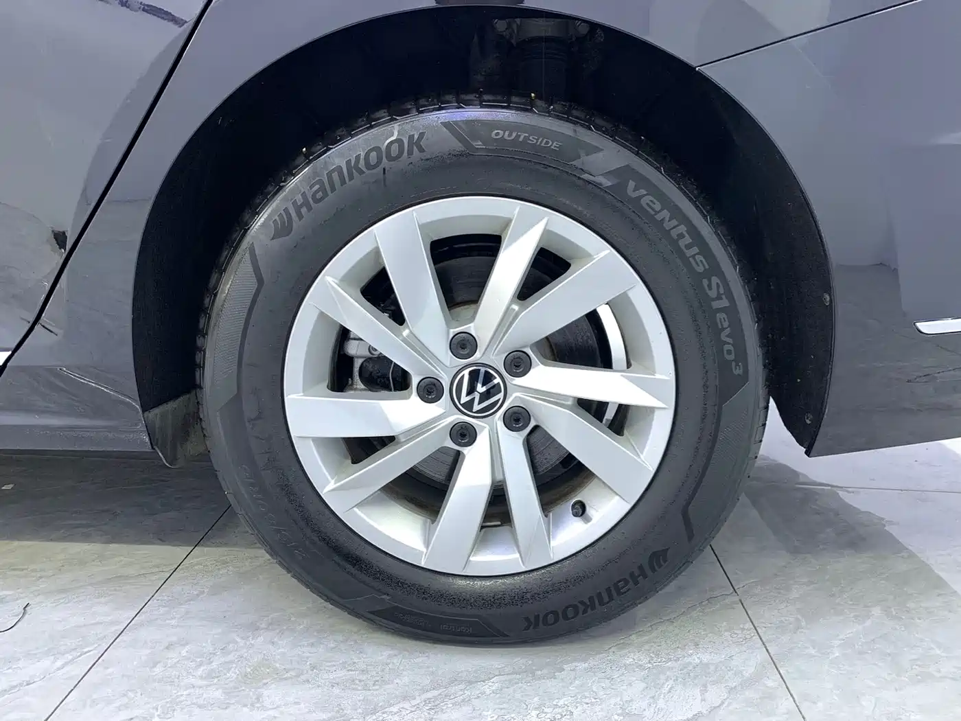 Volkswagen Passat 2023 Facelift 280TSI Elite Edition фото 14
