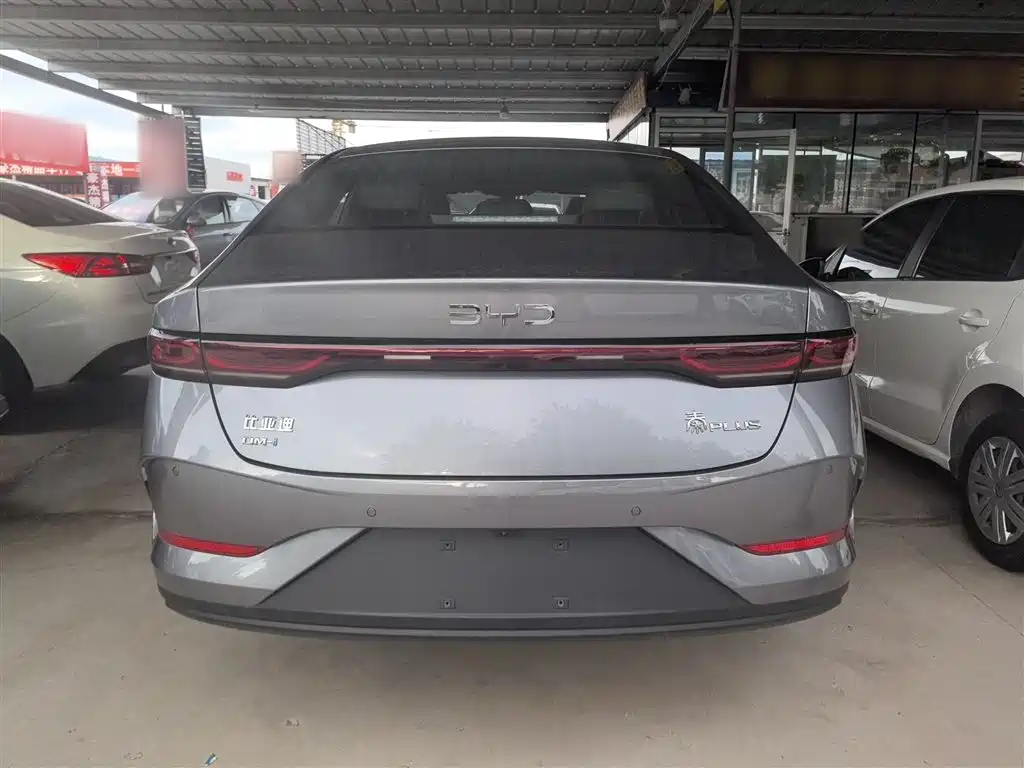 BYD Qin PLUS 2026 DM-i Smart Edition 128KM Progressive фото 10
