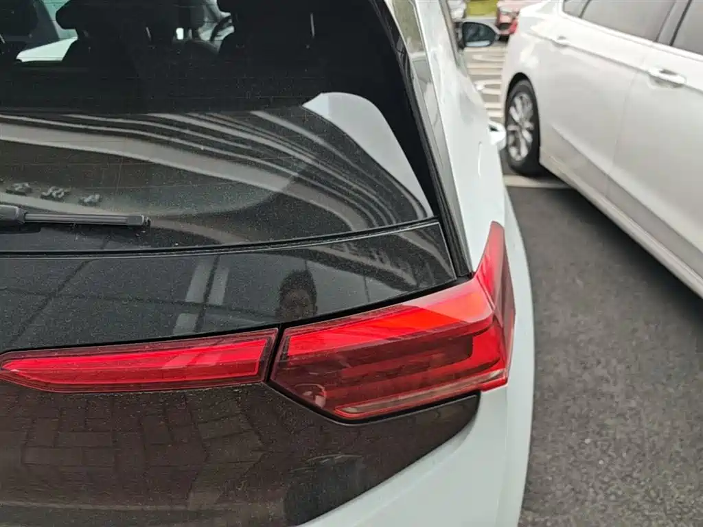 Volkswagen ID.3 2023 Upgraded Pure Intelligence Edition фото 8