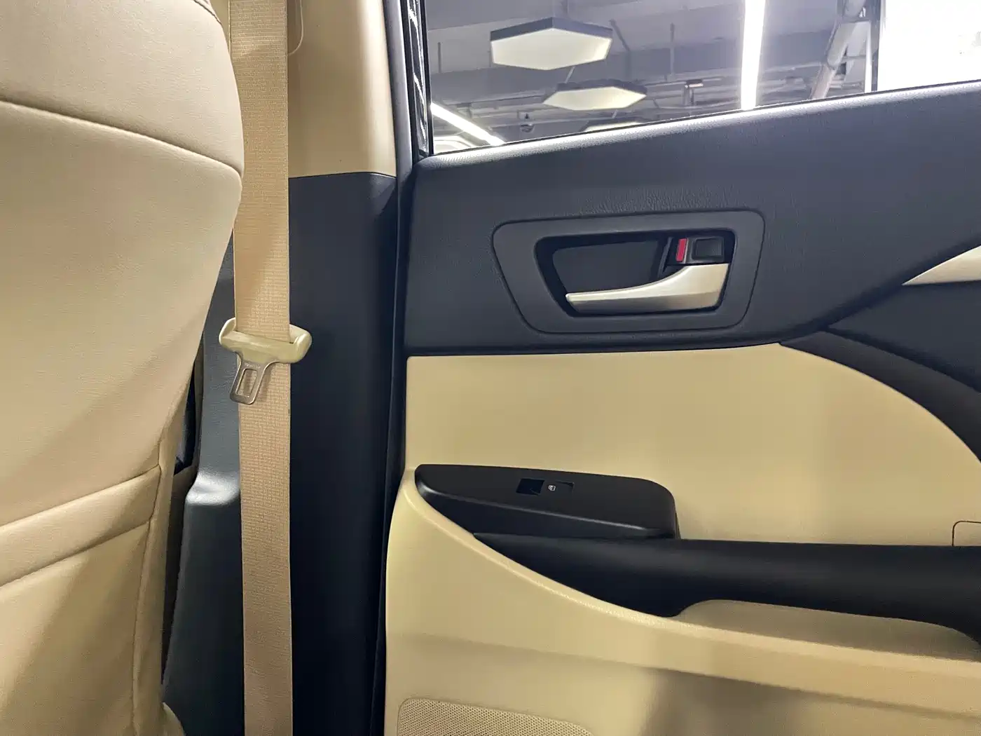Toyota Highlander 2018 2.0T 4WD Elite 7-seater China VI фото 33