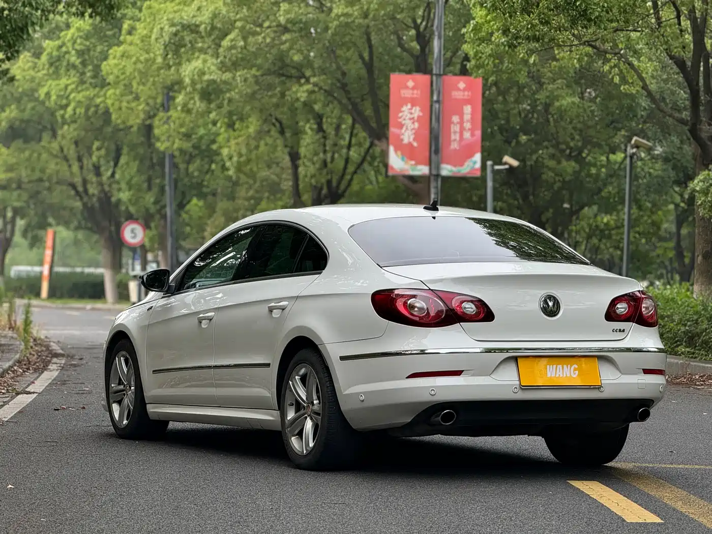 Volkswagen CC 2012 3.6FSI R-Line фото 4
