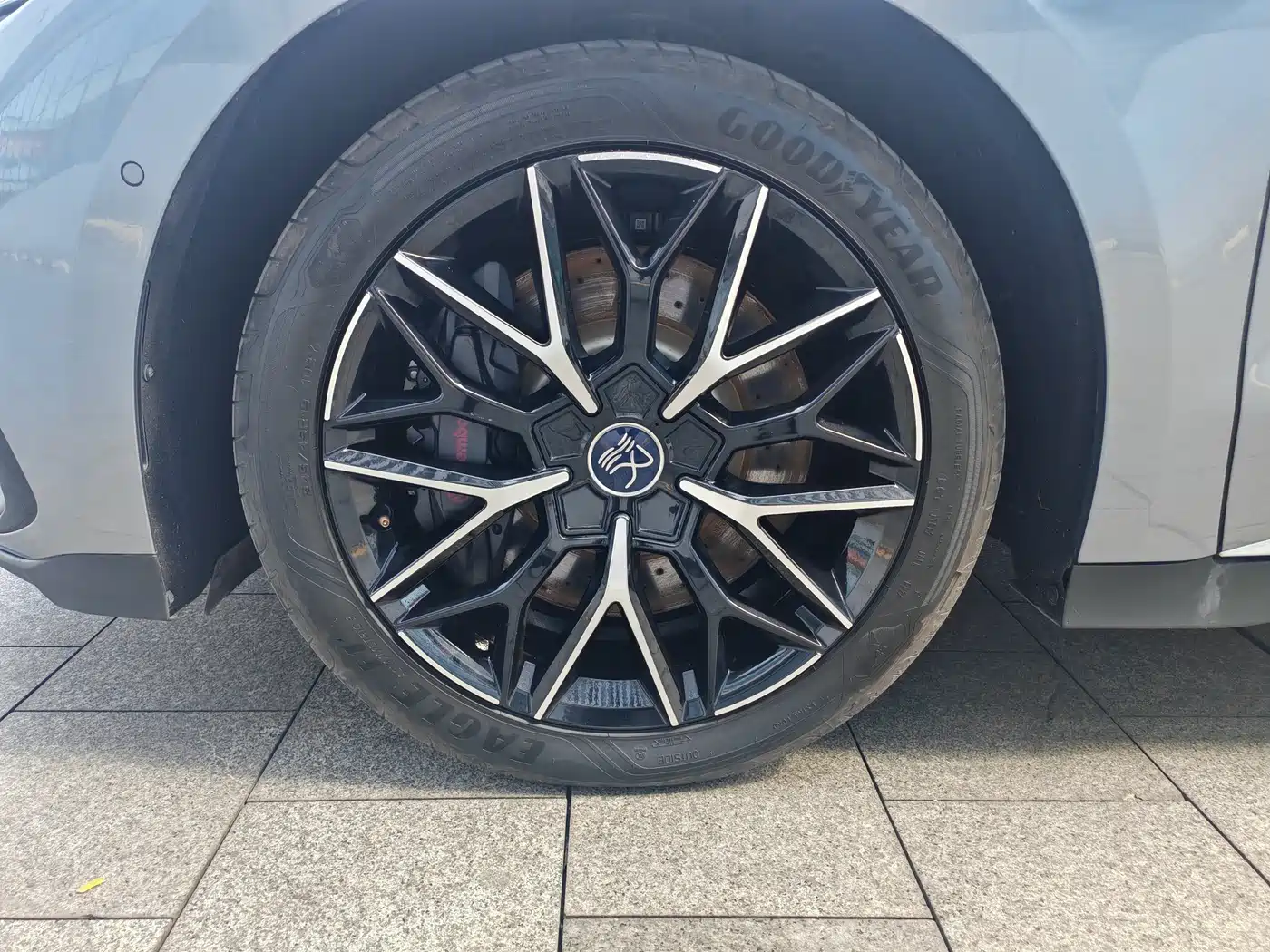 BYD Han 2024 EV Glory Edition 610KM AWD Celestial Eye Smart Driving фото 9