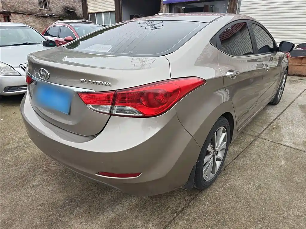 Hyundai Langdong 2015 1.6L Auto Premium фото 5