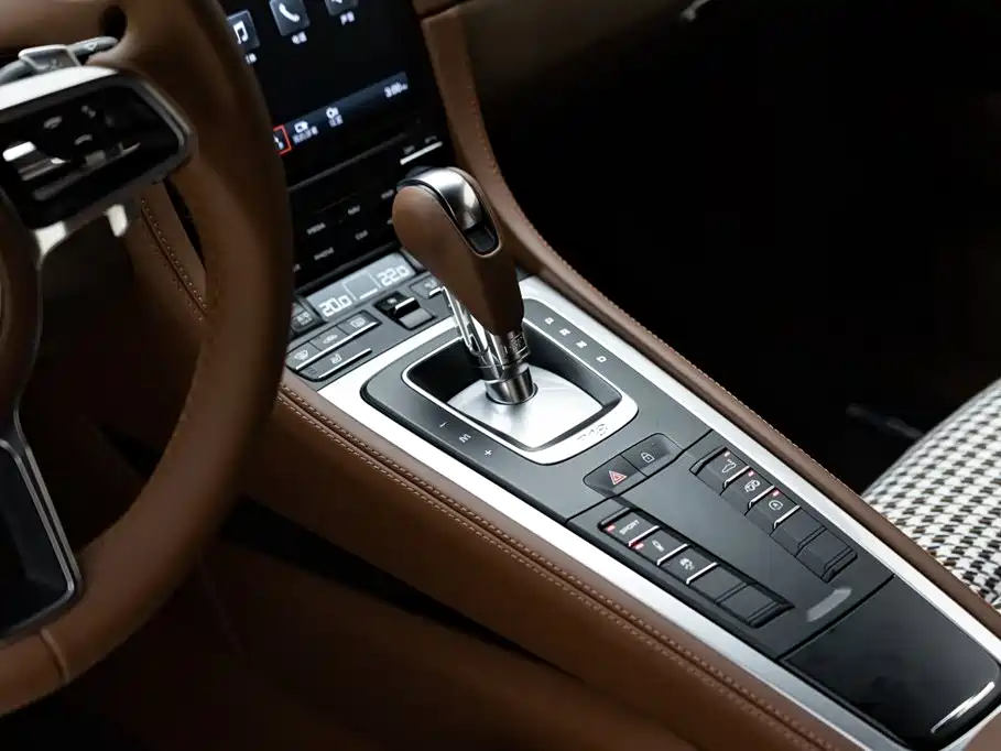 Porsche 718 2020 Cayman 2.0T фото 18