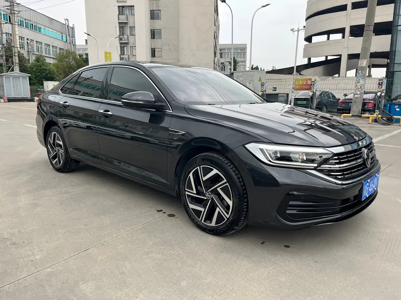 Volkswagen Sagitar 2024 300TSI DSG Surpass Edition фото 9